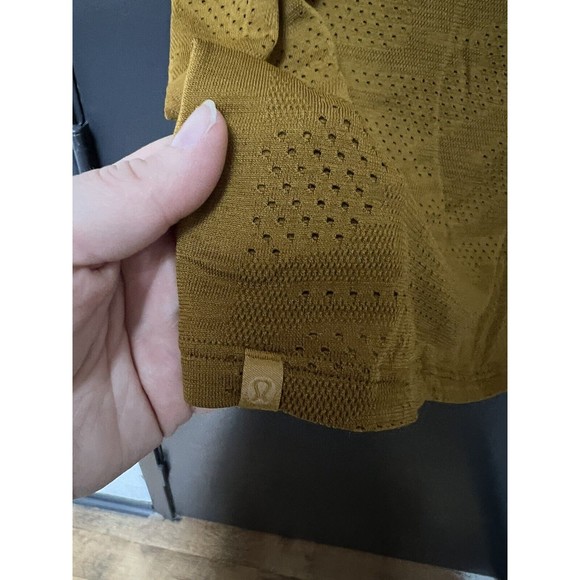Lululemon Train to Be Tank in Camo Dot Camo Mustard Tide Size 12 - Picture 4 of 5